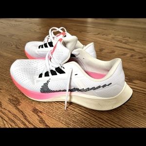 Nike Air Zoom Pegasus 35 - White / Bolt US Men 12.0